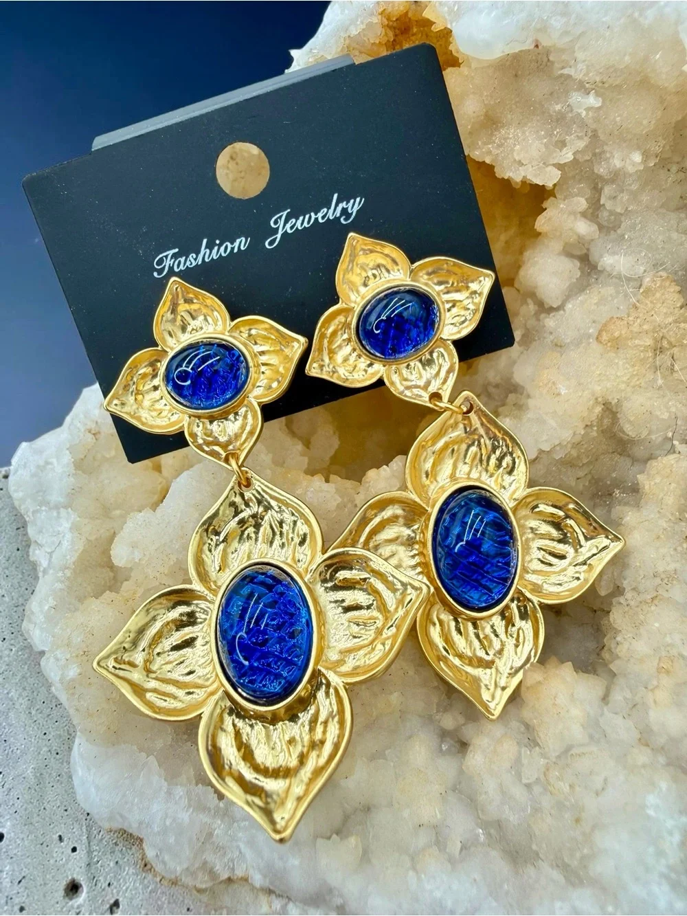 Kenneth Jay Lane KJL Gold Tone Blue Glass Floral Dangle Earrings 2.75” Glamorous